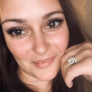 Meet your Posher, Tabitha